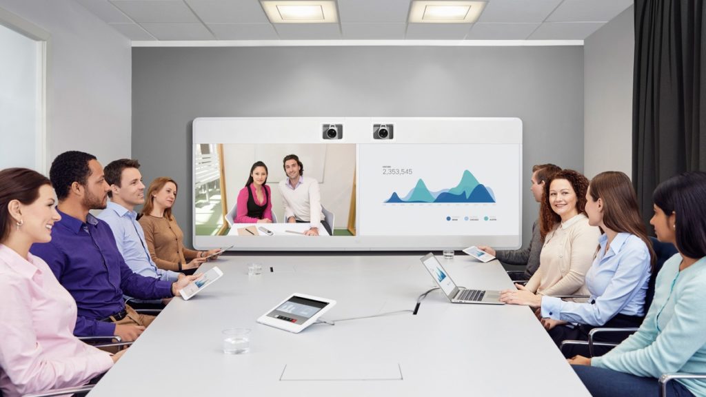 Why Should Every Business Organization Have Telepresence Technology?