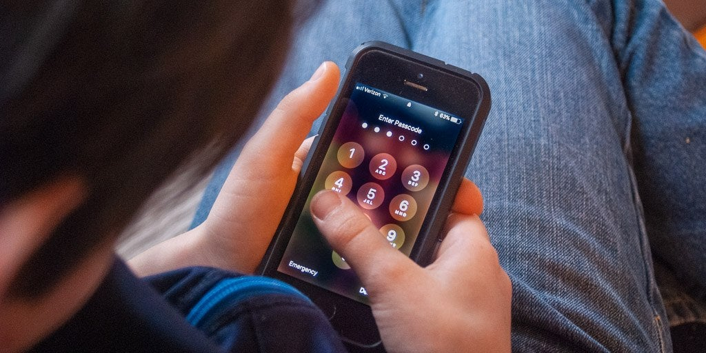Benefits of parental control feature on phone apps