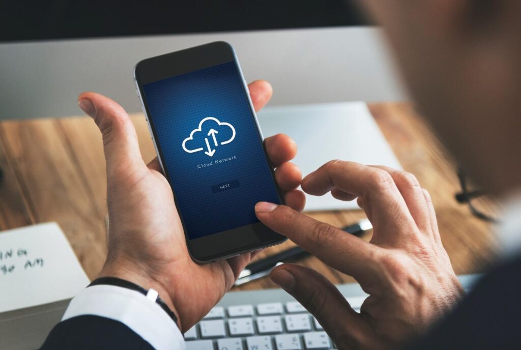 How to Set Up and Configure a Cloud Phone System for Your Business